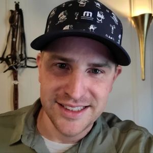 Meet your Posher, Leighton